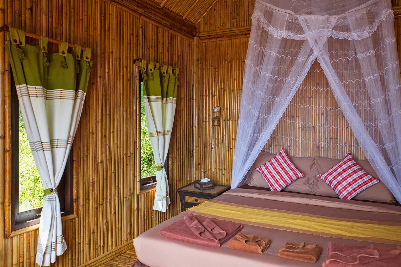 Hotel The Cove Phi Phi Extérieur photo