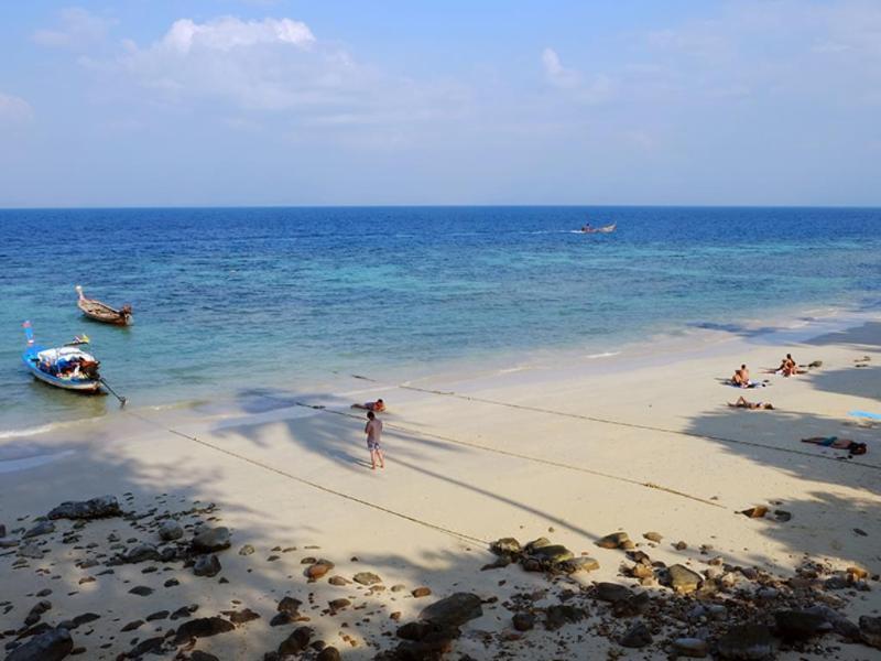 Hotel The Cove Phi Phi Extérieur photo