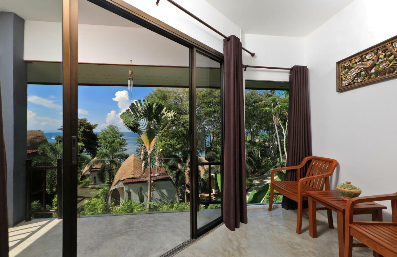 Hotel The Cove Phi Phi Extérieur photo