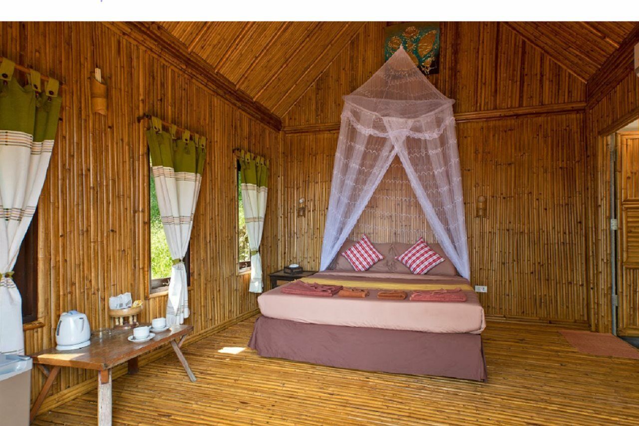 Hotel The Cove Phi Phi Extérieur photo