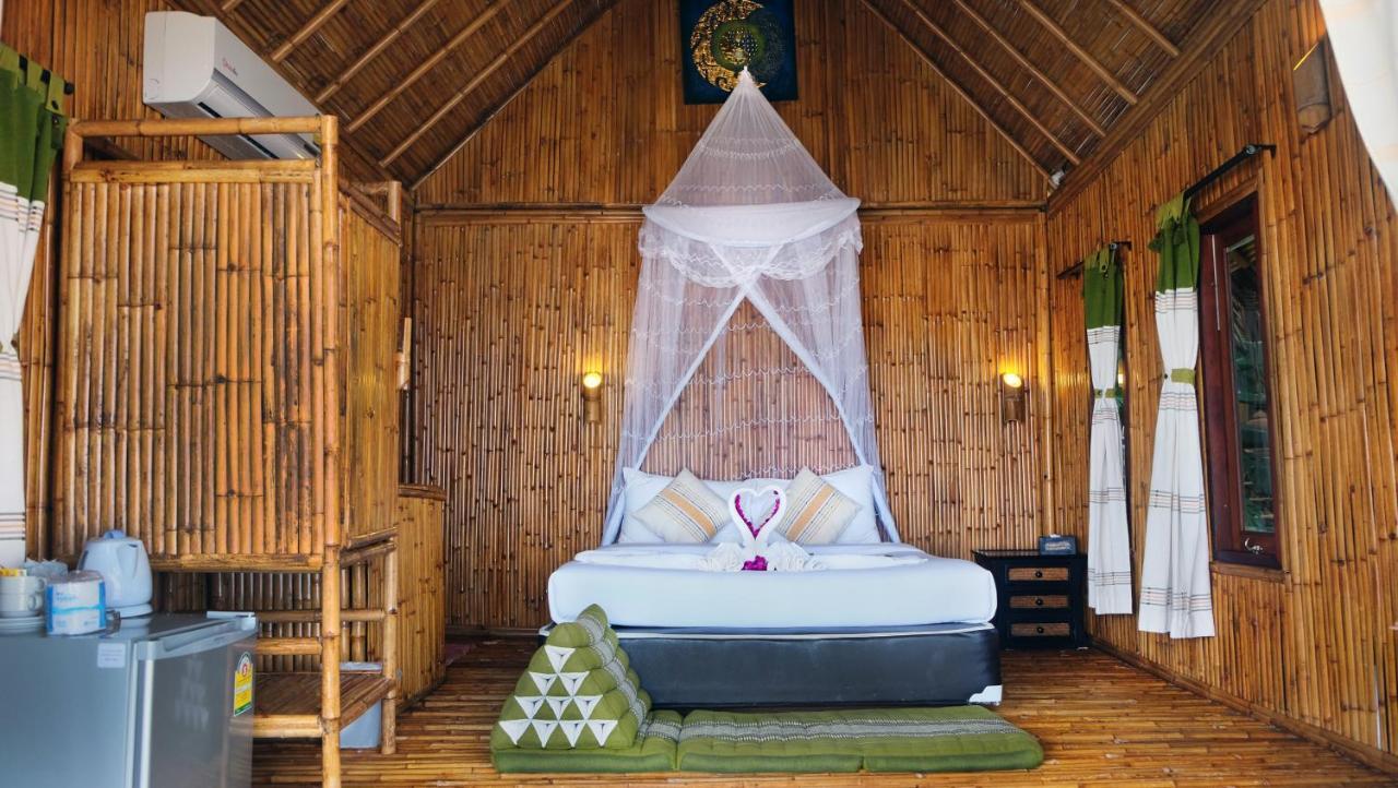 Hotel The Cove Phi Phi Extérieur photo